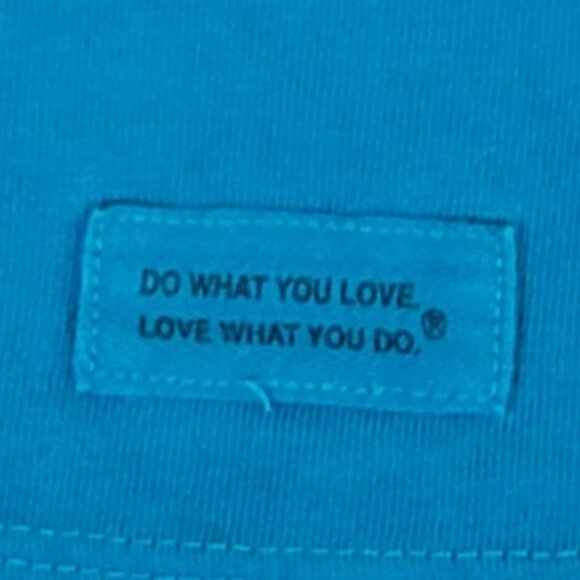 Life Is Good Aqua V-Neck Short Sleeve This Is How I Roll Cat Crusher Tee - XS - Picture 7 of 8